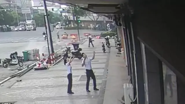 为什么篮球训练的价值对青少年发展如此重要?_1